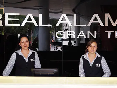 Hotel Real Alameda De Керетаро Мексика